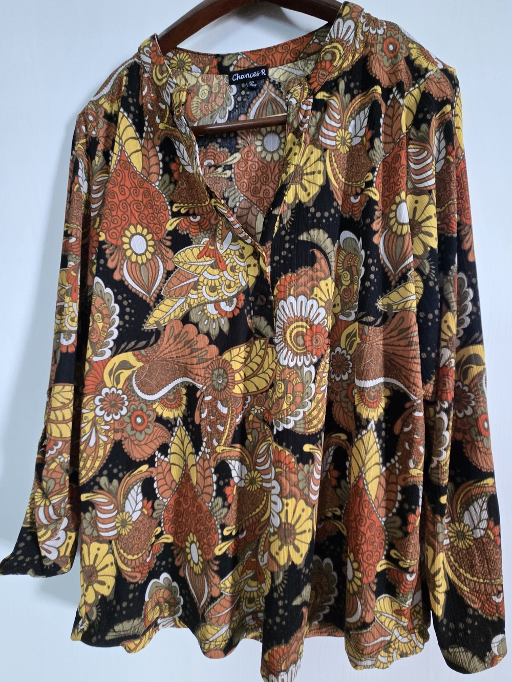 Chances R Floral Paisley V-Neck Women’s Top in Black and Autumn Colors SZ L